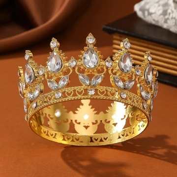 Coronita aurie din metal cu perle - 12,4 x 5,4 cm