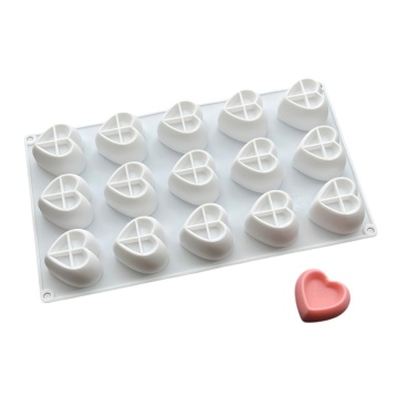 Forma de silicon cu 15 cavitati - Inimi - T14108