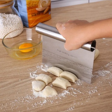 Spatula Patiserie, gradata - 15 cm