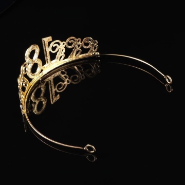 Coronita aurie din metal 