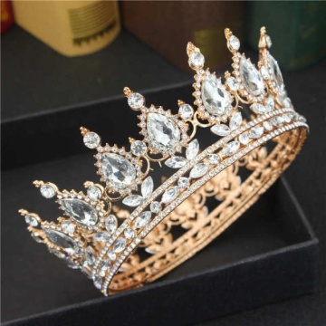 Coronita aurie din metal cu perle - 12,4 x 5,4 cm
