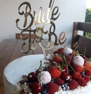 Topper pentru tort "Bride to be"