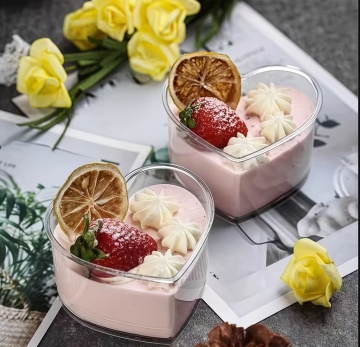 Set 10 Cupe Desert în Formă de Inimă - 70 ml - 5.5 cm x 4.2 cm
