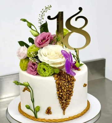 Cake Topper „18” – Auriu/Argintiu – 13 x 20 cm – Dharst