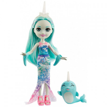 Papusa Naddie Narwhal si figurina Sword Enchantimals