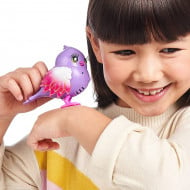 Jucarie interactiva Little Live Pets Lil' Bird - Micuta pasare Pretty Posh cu colivie