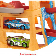 Pista Radiator Springs Mountain Race cu Fulger McQueen si Jackson Storm Disney Cars