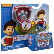Figurina Ryder si Insigna Patrula Catelusilor