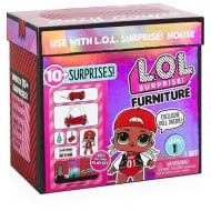 Set de joaca LOL Surprise Furniture Masina Cozy Coupe cu papusa M.C. Swag Seria 1