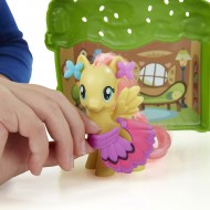 Casuta lui Fluttershy My Little Pony Explore Equestria