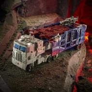 Figurina transformabila Transformers Generations War for Cybertron - Kingdom Deluxe Ultra Magnus