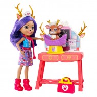 Set de joaca Papusa Danessa Deer si Cabinetul Veterinar EnchanTimals