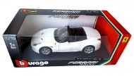 Masinuta Ferrari California T Cabrio 1/18 Bburago