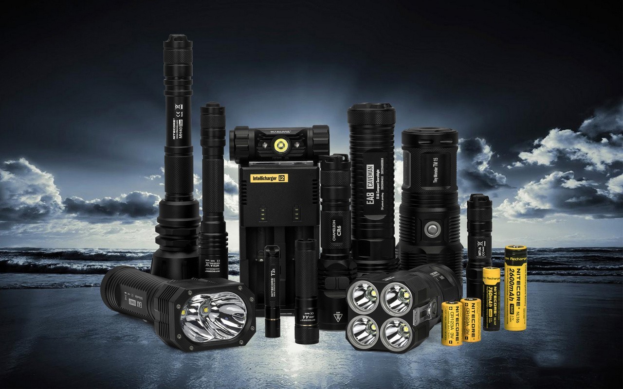 Utility Flashlights / Lanterne Utilitare