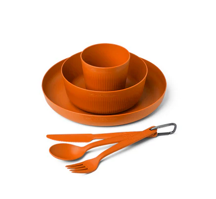 Vase &amp; Tacamuri /  Dishes &amp; Cutlery
