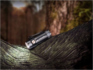 Fenix E18R V2.0 LED flashlight - Img 7