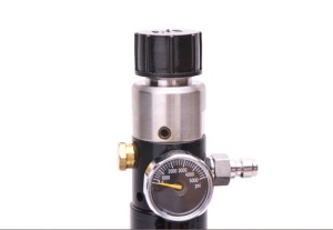 NL Thread Protector for Regulators & Valves - Plastic / Black