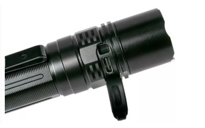 Lanterna Fenix PD36R rechargeable LED-flashlight + E01 V2.0 - Img 6