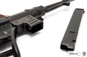 German MP-40 Machine Gun (Replica) - Img 7