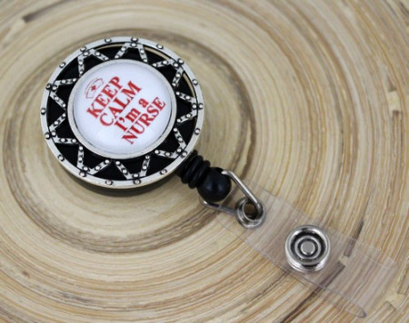 Accesoriu ecuson cu mesajul "Keep calm, I'm a nurse" - stea argintie