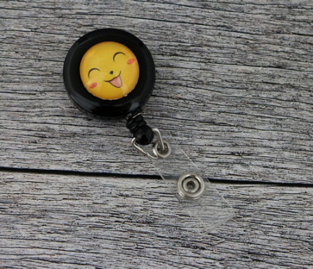 Accesoriu ecuson "Happy Smile" _ M4
