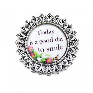 Brosa sun flower cu mesaj personalizat "Today is a good day to smile"