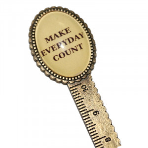 Semn de carte cu mesaj Make Everyday Count