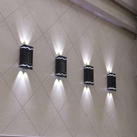 SET 8 LAMPI SOLARE DE PERETE CU LED BIDIRECTIONAL