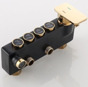 Coloana de Dus, Set de Dus Cu 4 Functii si Para Cu Efect Ploaie, Corp Din Alama Rezistenta, Montare Pe Perete, Design Elegant Cu Detalii Rafinate, Stil Modern Pentru Baie Contemporana, Negru/Auriu - Img 6