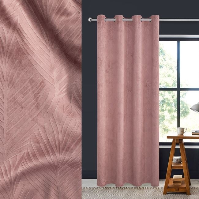 Draperie decorative catifelata, tip blackout - nu lasa lumina sa treaca, model cu reliefat cu frunze tropicale, cu inele, 140x260 cm, roz - 1 | YEO