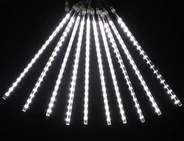 Set cu 3 Instalatii Luminoase Craciun cu 8 Meteori, 4m Lungime Instalatie, 50 cm Lungime Meteor, Lumina Alba Calda/Rece, Albastra sau Multicolora