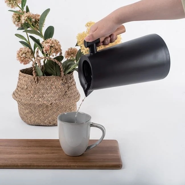 Ulcior termos, din sticla si plastic, pentru bauturi calde sau reci, capacitate 950ml, negru