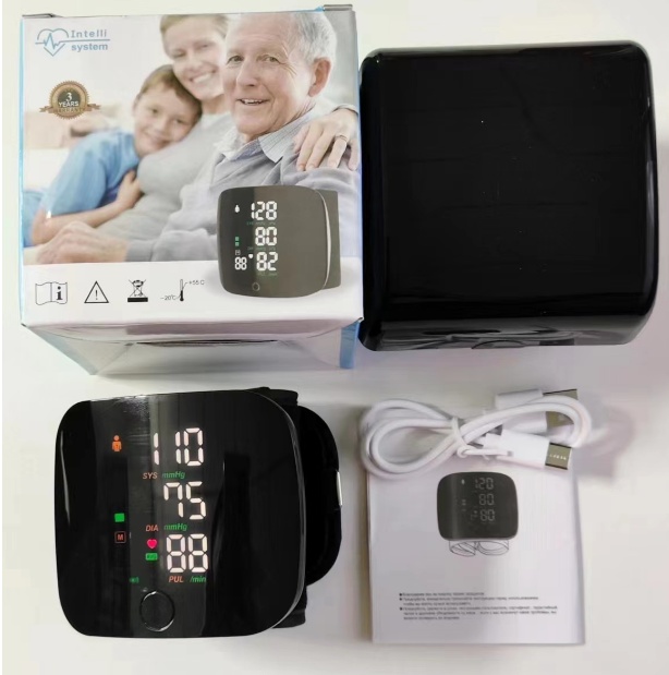 Tensiometru electronic pentru incheietura mainii, ecran LCD, masoara presiunea sistolica, disistolica si pulsul - 1 | YEO