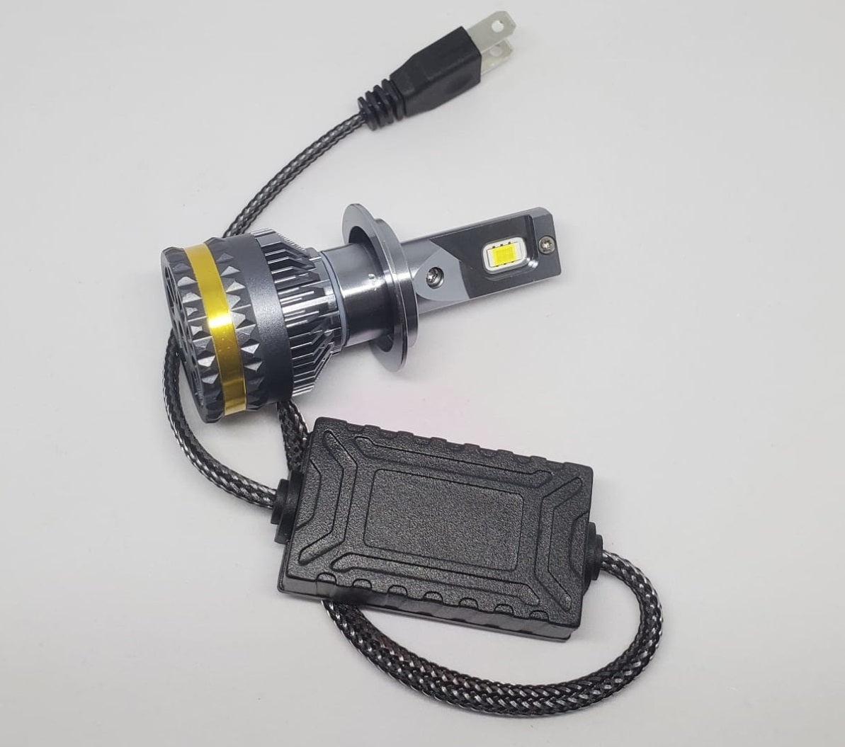 Set 2 becuri auto LED H7, 100W, 15000LM canbus, lumina alba 6000K - 1 | YEO