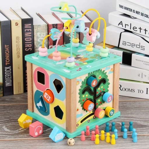 Cub Logic, cu centru de activitati, multifunctional, 5 in 1, pentru copii 3 ani+, din lemn, 30×19×19 cm, multicolor