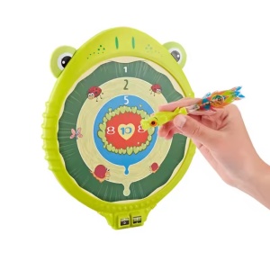 Set Darts pentru copii 3 ani+, cu tabla magnetica cu scor si 3 sageti cu magnet, 25.5x30x2.5 cm, Albastru/Galben/Rosu/Verde - Img 1