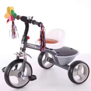 Tricicleta pentru copii 2 ani+, sa cu spatar, claxon si cos spate