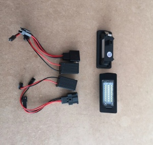 Set 2 lampi LED pentru numar auto, compatibil VW, fara eroare de bec ars, lumina alb-rece - Img 5