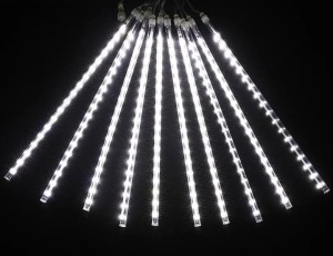 Set cu 3 Instalatii Luminoase Craciun cu 8 Meteori, 4m Lungime Instalatie, 50 cm Lungime Meteor, Lumina Alba Calda/Rece, Albastra sau Multicolora