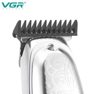 Aparat de tuns profesional VGR V-061, incarcare cu USB, 3W, afisaj LCD, argintiu - Img 3