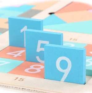Puzzle cu forme si numere 3D, pentru copii 3 ani+, din lemn, 30x30 cm, Multicolor - Img 4