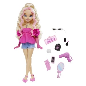 Papusa Barbie Dream Besties Malibu, cu 11 accesorii incluse