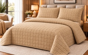 Set Cuvertură Pat Matrimonial 4 Piese Bumbac, Cuvertură 230x240 cm, Cearșaf cu Elastic 180x200 cm, 2 Fețe de Pernă 55x80 cm,Culoare Bej