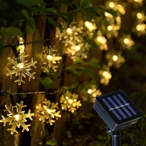 Instalatie solara cu 50 fulgi de nea, Lungime 7m, Lumina cald, rece sau multicolor - Img 5