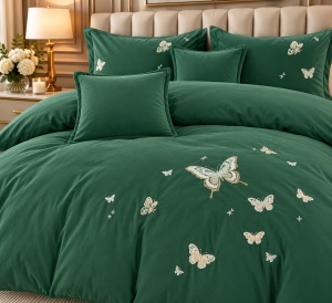 Lenjerie de Pat Matrimonială din Bumbac Satinat, 6 Piese, Cearșaf cu Elastic, Broderie Fluturi, Culoare Verde smarald