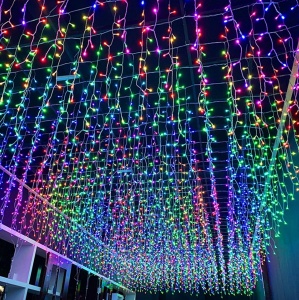 Set de 3 Instalatii pentru Craciun Tip Turturi, Lungime 4m, 8 jocuri de Lumini, Fir Alb, Lumina Multicolora