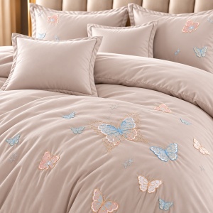 Lenjerie de Pat Matrimonială din Bumbac Satinat, 6 Piese, Cearșaf cu Elastic, Broderie Fluturi,Culoare Bej Nude - Img 3