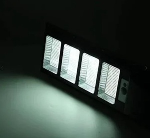 Lampa solara stradala 4 casete 1254 LED, Putere 400W, Senzor de lumina, miscare si telecomanda - Img 3