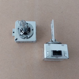 Set 2 becuri xenon D3S 35W, lumina alb-rece, 6000K, 3200LM, flansa metal - Img 7