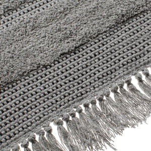 Covoras decorativ pentru iarna, din bumbac, model cu dungi si franjuri, 140x90cm, gri - Img 2